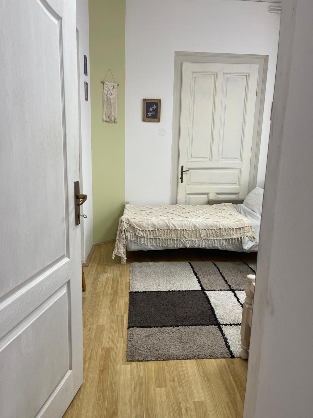 Lennon Apartamento Vinkovci Exterior foto